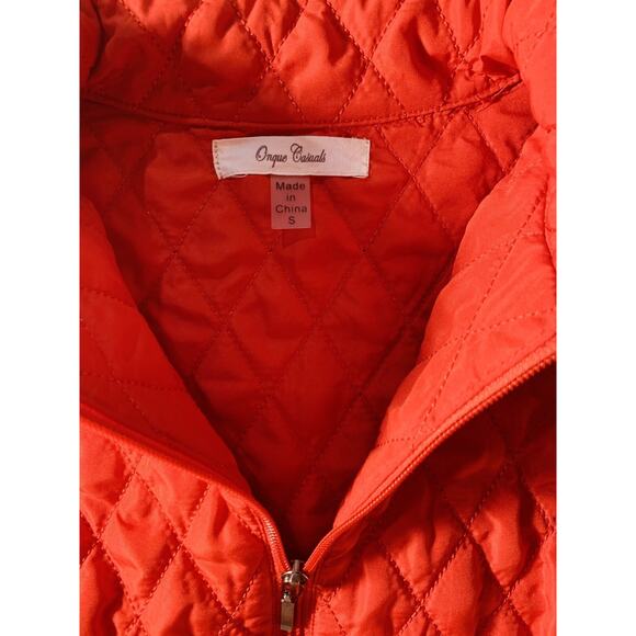 Onque Red Quilted Vest Womens Small Full Zip Snap Pockets Lightweight - Picture 3 of 6